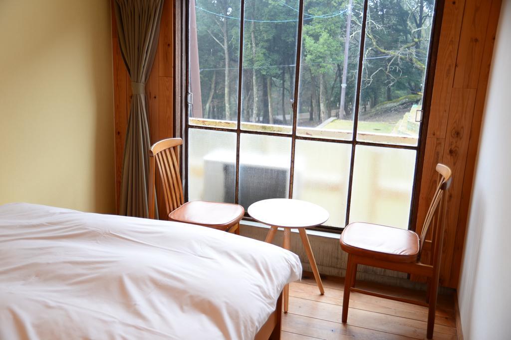 The Deer Park Inn Nara Bagian luar foto